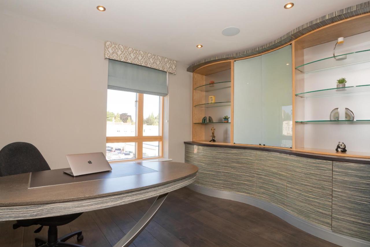 Henge House, Penthouse Apartment Bath Exterior photo